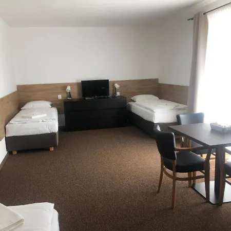Hotel R10 Mlada Boleslav