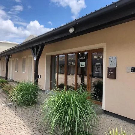 R10 Hotel Mladá Boleslav