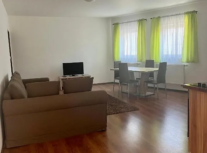 R10 Hotel Mladá Boleslav