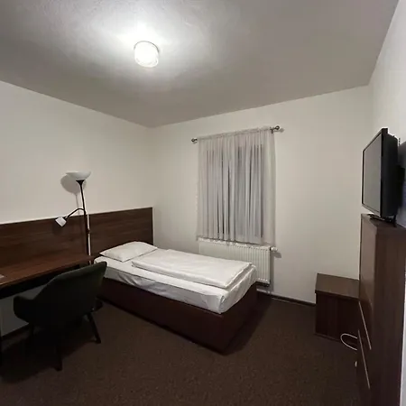 Hotel R10