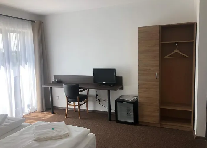 R10 3* Mladá Boleslav